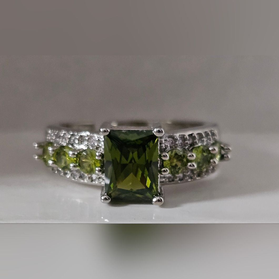 Vintage Emerald Green Stone Cz Rectangle Ring Silver Plated Adjustable Ring Sz7 25$